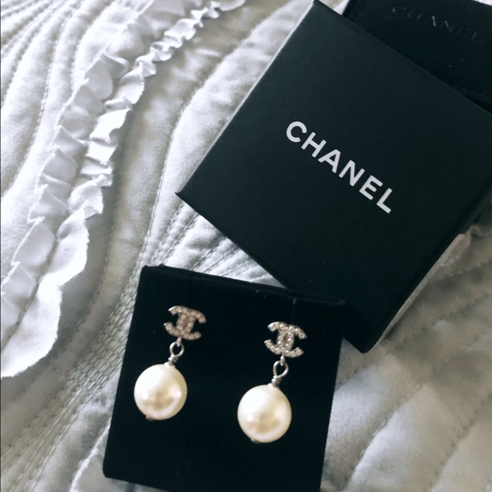 Chanel CC Pearl Drop Earrings